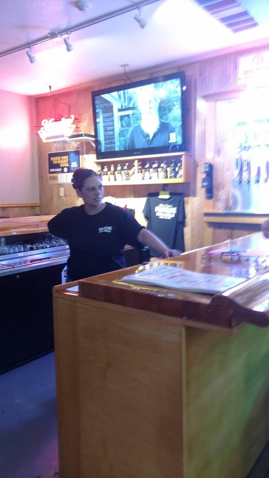 Stateline bar N Gril | restaurant | 1151-1199, Vernon Rd, Greenville, PA 16125, USA | 7246460909 OR +1 724-646-0909