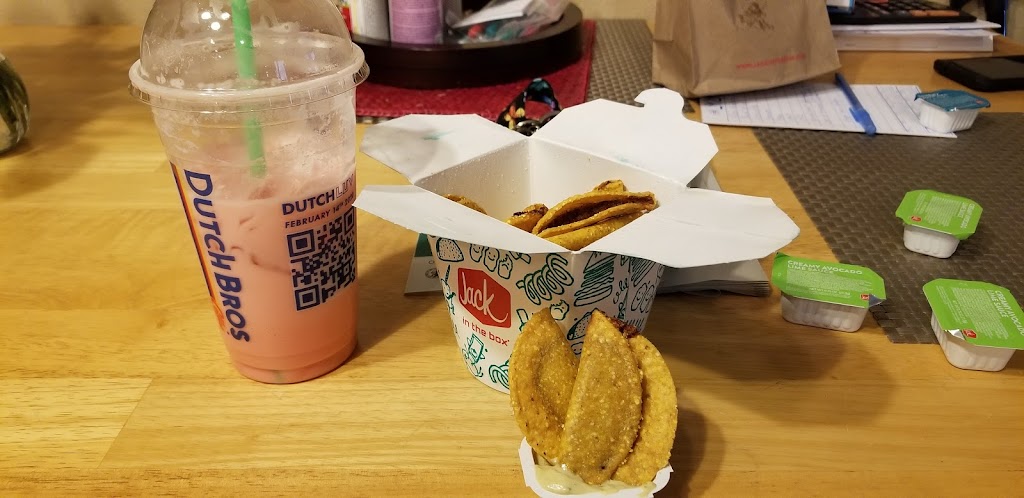 Jack in the Box | restaurant | 3907 Tieton Dr, Yakima, WA 98902, USA | 5099724368 OR +1 509-972-4368