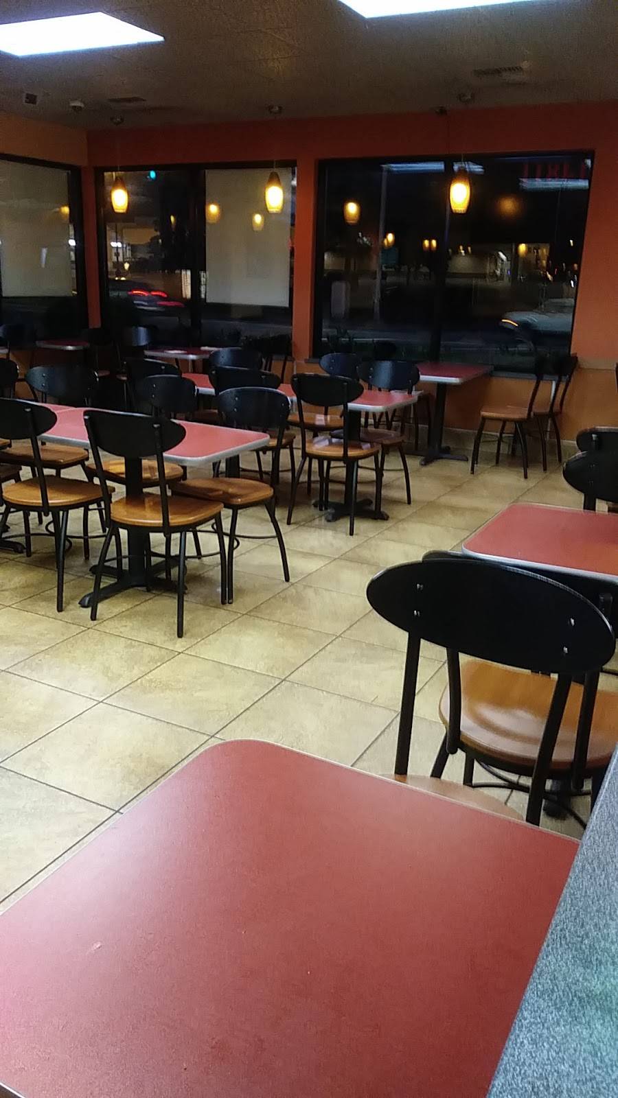 Jack in the Box | restaurant | 14811 SE McLoughlin Blvd, Milwaukie, OR 97267, USA | 5033539435 OR +1 503-353-9435