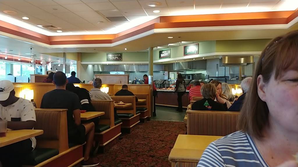 Sweet Tomatoes | restaurant | 4678 E Colonial Dr, Orlando, FL 32803, USA | 4078968770 OR +1 407-896-8770