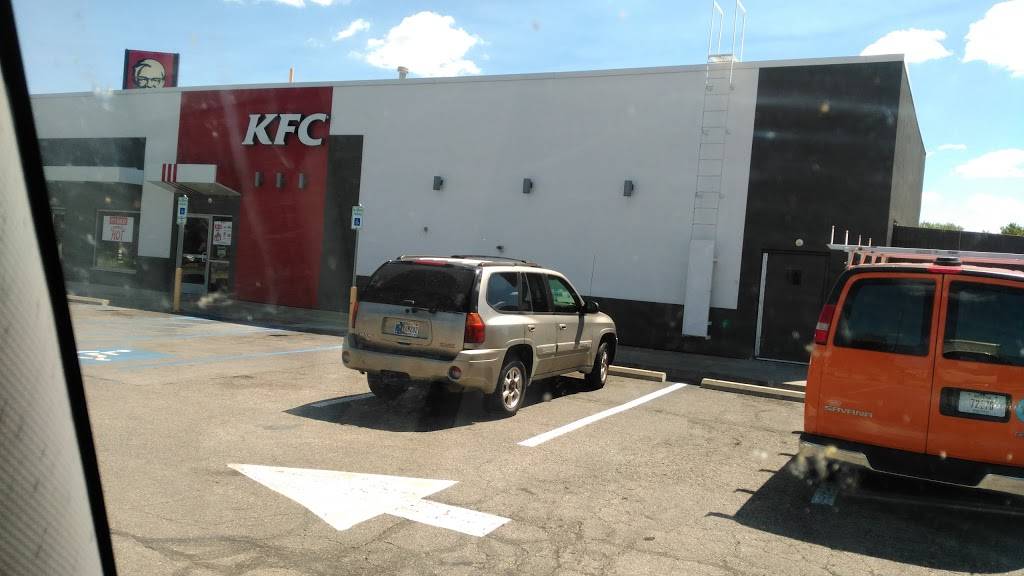 KFC | restaurant | 7155 Pendleton Pike, Indianapolis, IN 46226, USA | 3175419295 OR +1 317-541-9295