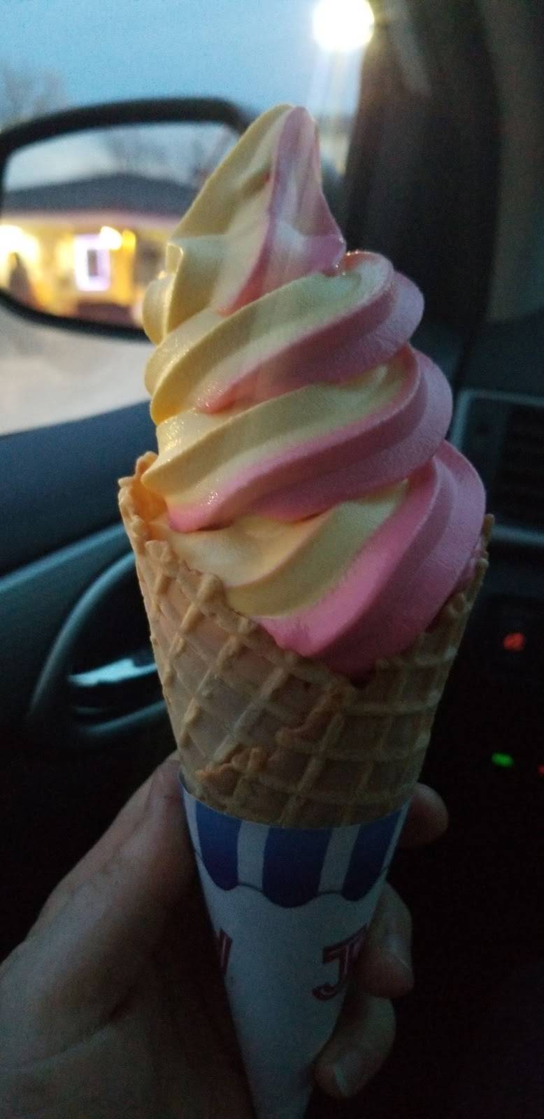 Tastee Treet | restaurant | 1219 N Cheney St, Taylorville, IL 62568, USA | 2178276394 OR +1 217-827-6394