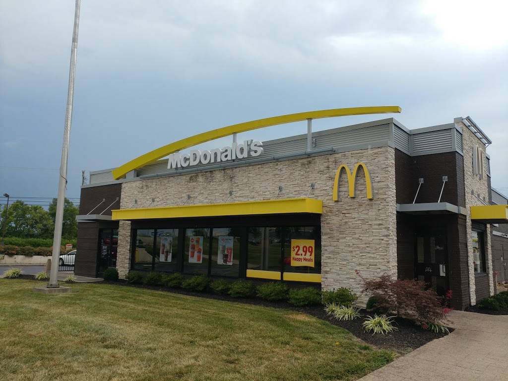 McDonalds | cafe | 400 Connector Rd, Georgetown, KY 40324, USA | 5028680663 OR +1 502-868-0663