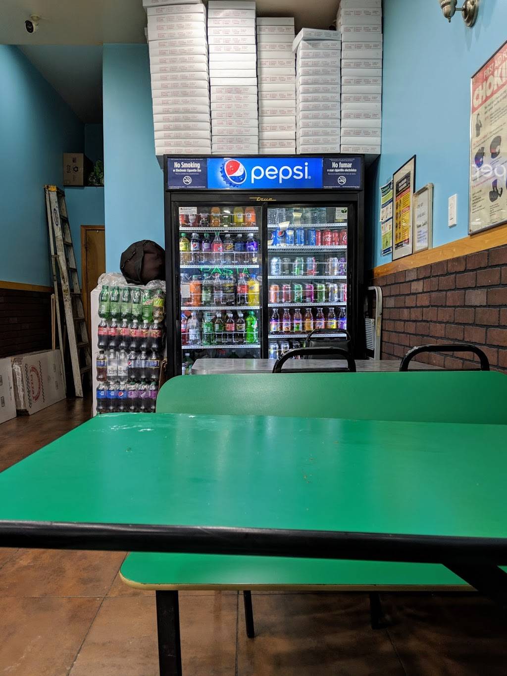 Barcklays Pizza | restaurant | 916 Fulton St, Brooklyn, NY 11238, USA | 7186387135 OR +1 718-638-7135