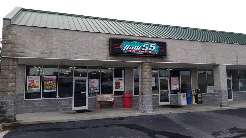 Hwy 55 Burgers Shakes & Fries | restaurant | 686 W Corbett Ave, Swansboro, NC 28584, USA | 9103250300 OR +1 910-325-0300