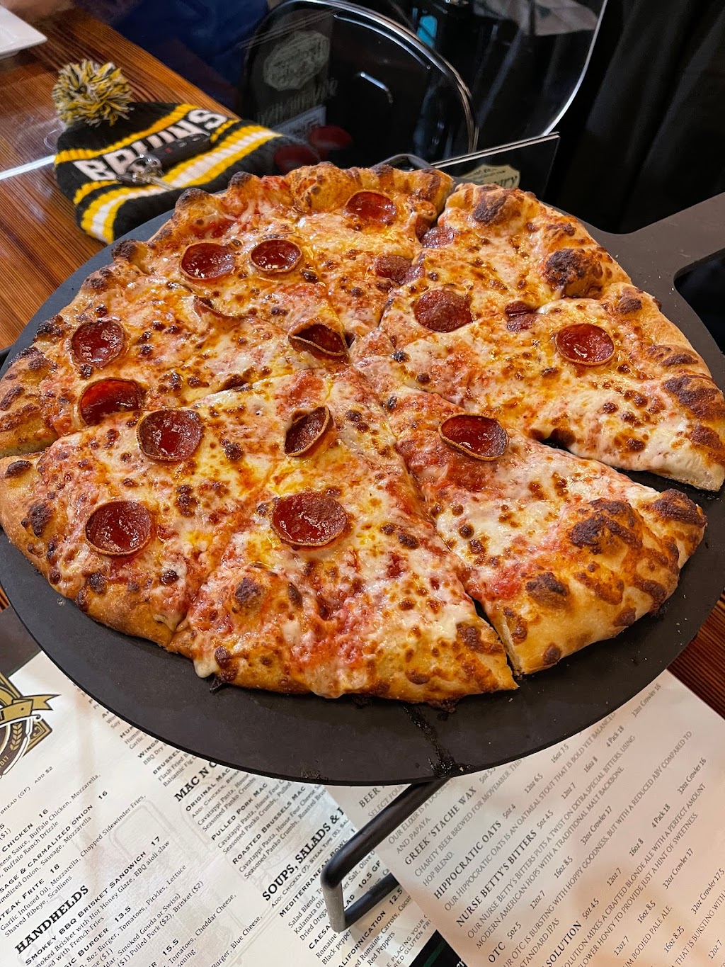 Hopothecary Ales Brewery and Kitchen | restaurant | 303 Main St, North Reading, MA 01864, USA | 9782071254 OR +1 978-207-1254