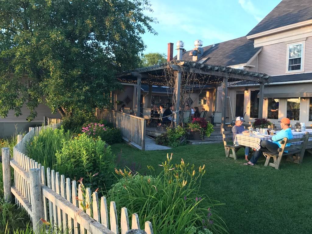 Junipers at the Wildflower Inn | restaurant | 2059 Darling Hill Rd, Lyndonville, VT 05851, USA | 8026268310 OR +1 802-626-8310