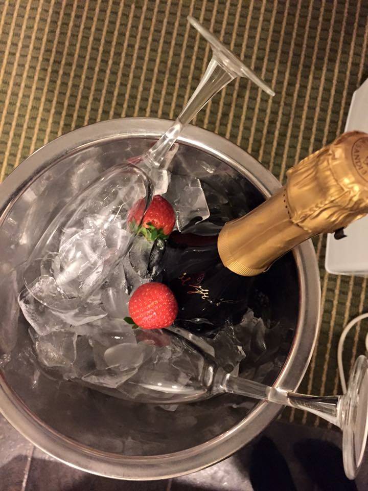 Four Continents | restaurant | 760 Gibbons Rd, Renfrew, ON K7V 0B7, Canada | 6134328109 OR +1 613-432-8109