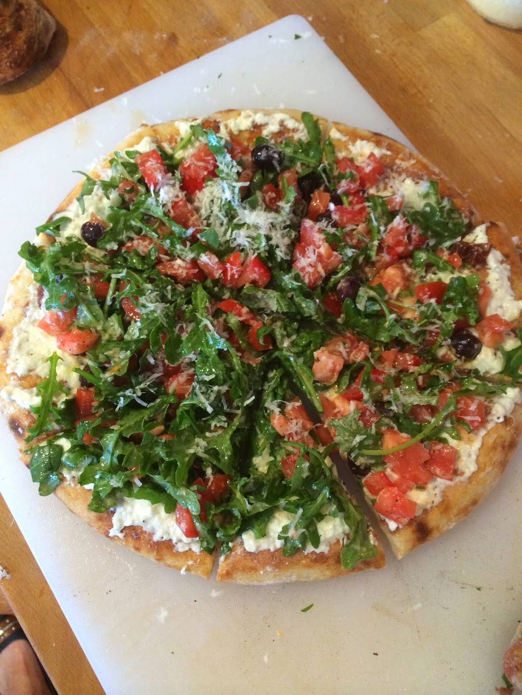 Flats Bistro Aptos | restaurant | 113 Esplanade, Aptos, CA 95003, USA | 8316615763 OR +1 831-661-5763