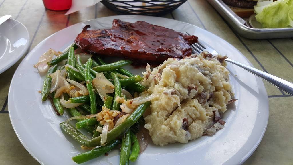 Abels on the Lake | restaurant | 3510, 3825 Lake Austin Blvd, Austin, TX 78703, USA | 5129040570 OR +1 512-904-0570