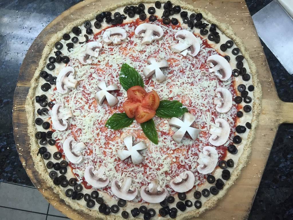 Avelinos Pizza | meal delivery | 382 Grand Ave, New Haven, CT 06513, USA | 2037733333 OR +1 203-773-3333