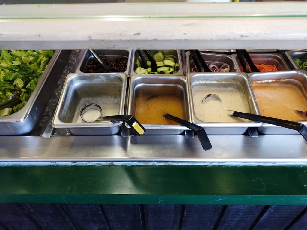 Pizza Factory | restaurant | 17836 N Friant Rd, Friant, CA 93626, USA | 5598224288 OR +1 559-822-4288