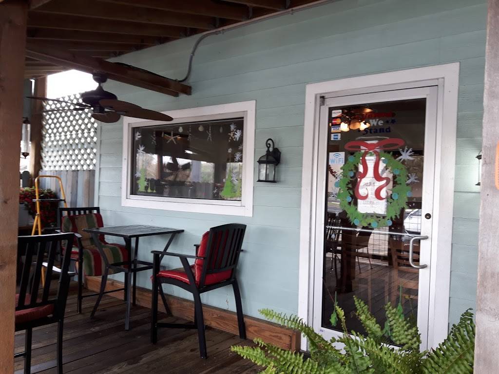 JJs Cafe | cafe | 1820 Colorado St, Rockport, TX 78382, USA | 3614501680 OR +1 361-450-1680