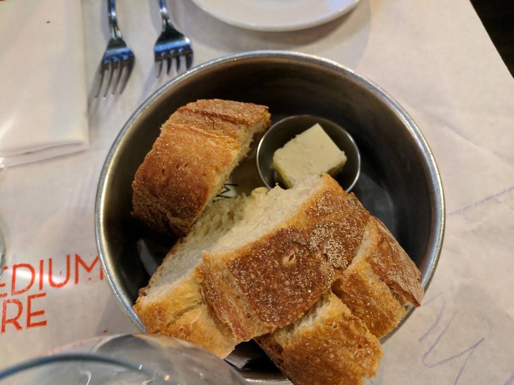 Medium Rare | restaurant | 4904 Fairmont Ave, Bethesda, MD 20814, USA | 3012158379 OR +1 301-215-8379