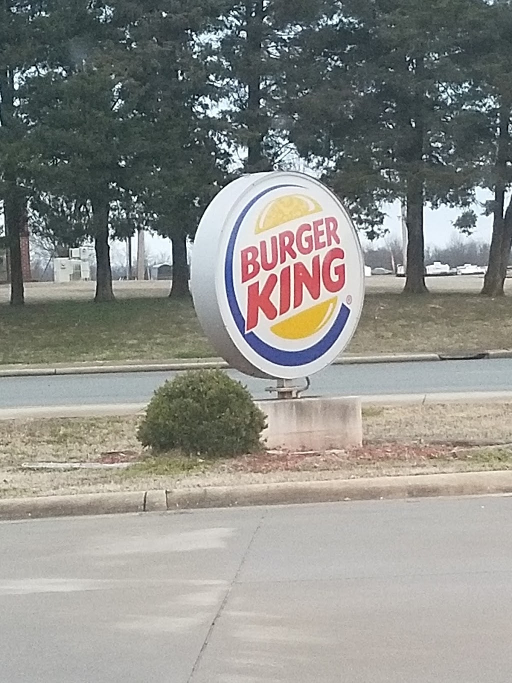 Burger King | restaurant | 940 Arnold Dr, Little Rock AFB, AR 72099, USA | 5019884412 OR +1 501-988-4412
