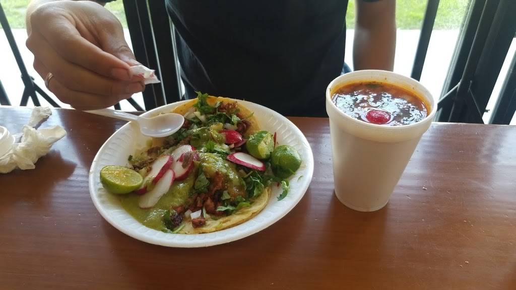 Tacos Y Birria El Guerro | restaurant | 2330 W Edinger Ave, Santa Ana, CA 92704, USA | 7142418226 OR +1 714-241-8226