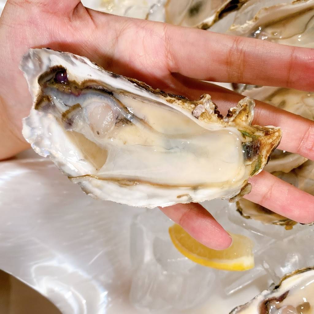 Juicy Seafood | restaurant | 865 N Green River Rd, Evansville, IN 47715, USA | 8123036869 OR +1 812-303-6869