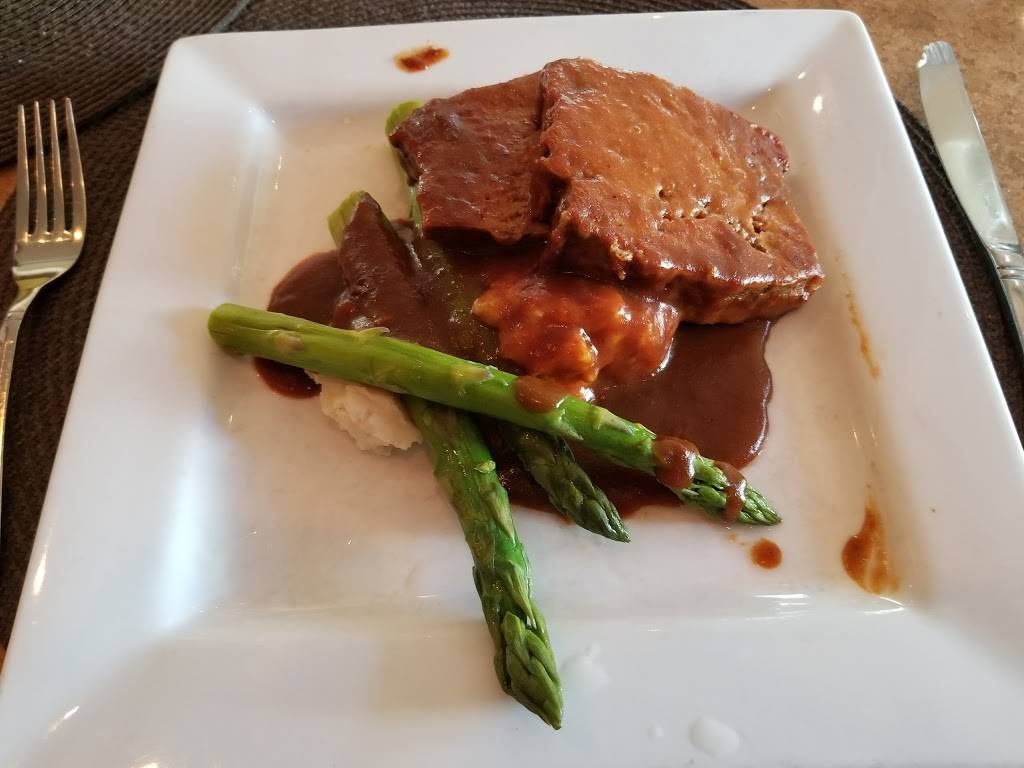 Saras Place By Gavis Restaurant | night club | 1501 Chagrin River Rd, Gates Mills, OH 44040, USA | 4404231000 OR +1 440-423-1000