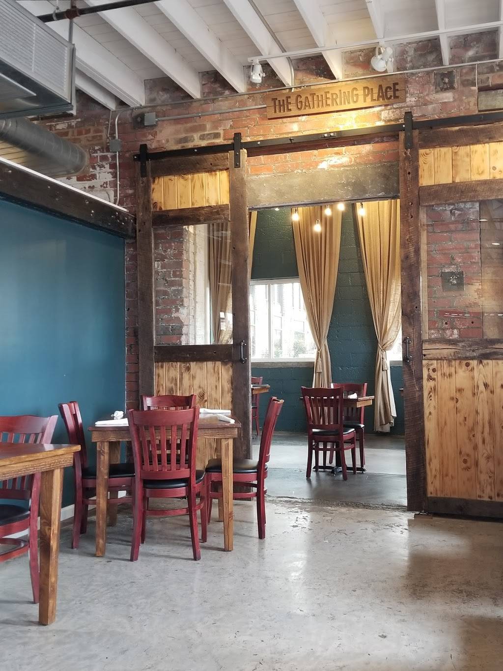 Rocktown Kitchen | restaurant | 217 S Liberty St #101, Harrisonburg, VA 22801, USA | 5402172425 OR +1 540-217-2425