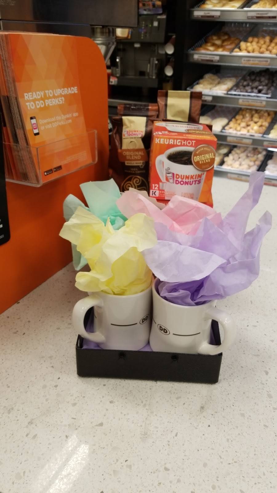 Dunkin Donuts | cafe | 3977 W Columbus Ave, Chicago, IL 60652, USA | 7735816530 OR +1 773-581-6530