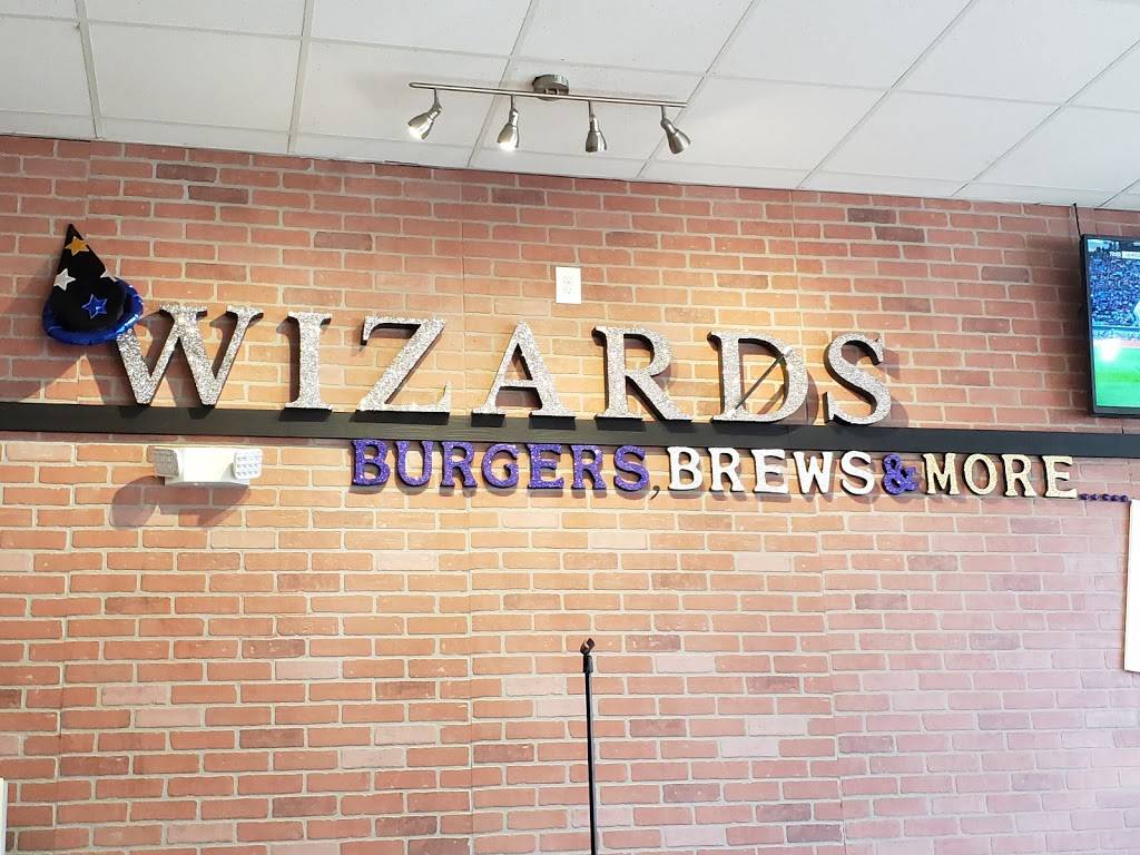 Wizards Burger, Brews and More | restaurant | 3951 Sycamore School Rd suite 130, Fort Worth, TX 76133, USA | 8173679224 OR +1 817-367-9224