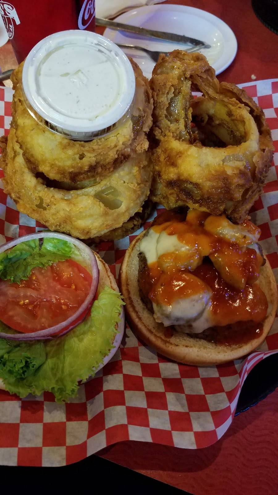 Grubs Bar & Grille | restaurant | 3001 S Market St, Rogers, AR 72758, USA | 4792684810 OR +1 479-268-4810