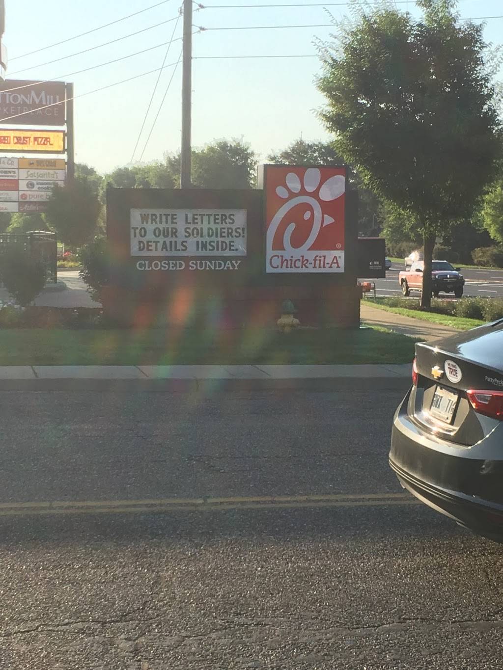 Chick-fil-A | restaurant | 701 MS-12 E, Starkville, MS 39759, USA | 6623244460 OR +1 662-324-4460