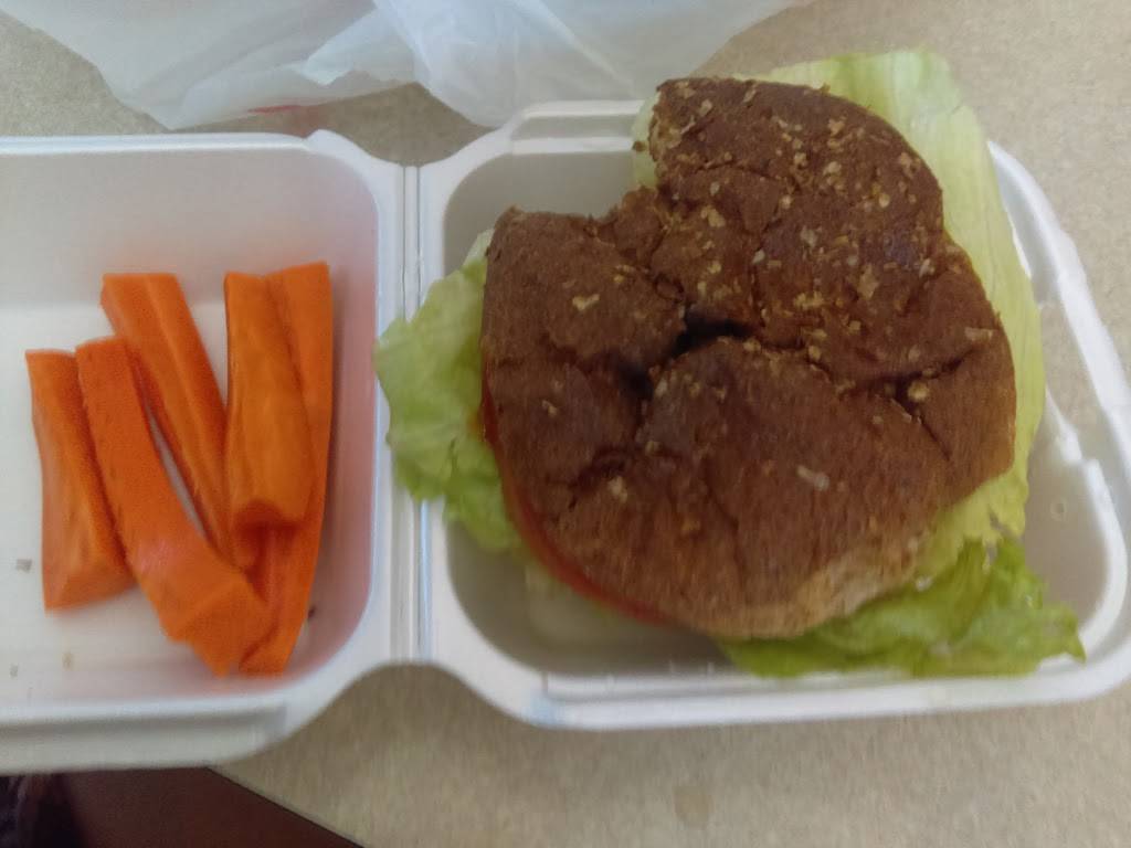 Cousins Burgers | restaurant | 19318 Soledad Canyon Rd, Canyon Country, CA 91351, USA | 6612984200 OR +1 661-298-4200