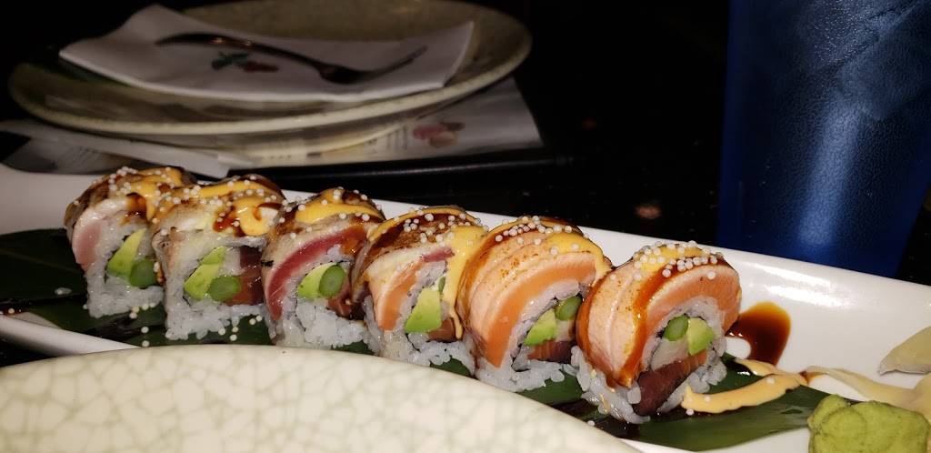 Fuji Grill | restaurant | 7516 Transit Rd #6018, Buffalo, NY 14221, USA | 7166263388 OR +1 716-626-3388