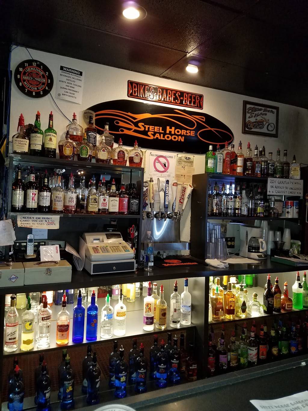 Steel Horse Saloon | restaurant | 1818 W Bell Rd, Phoenix, AZ 85023, USA | 6029428778 OR +1 602-942-8778