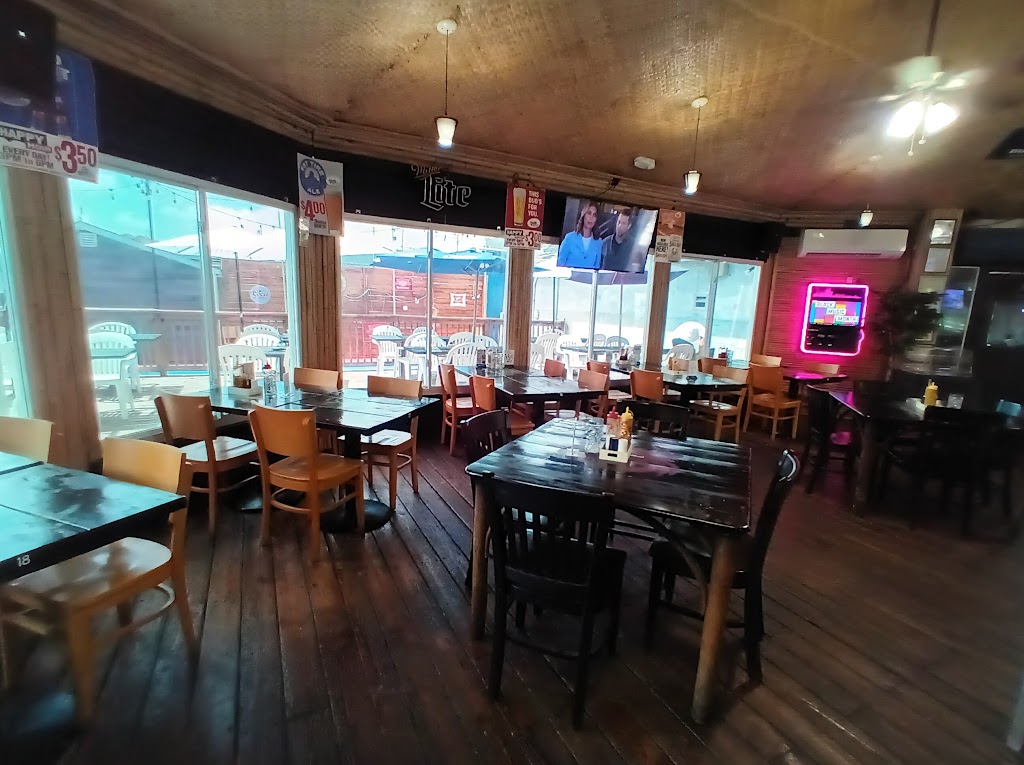 D&Ms Tiki Bar and Crab Deck | restaurant | 2207 Pulaski Hwy, Edgewood, MD 21040, USA | 4434020088 OR +1 443-402-0088