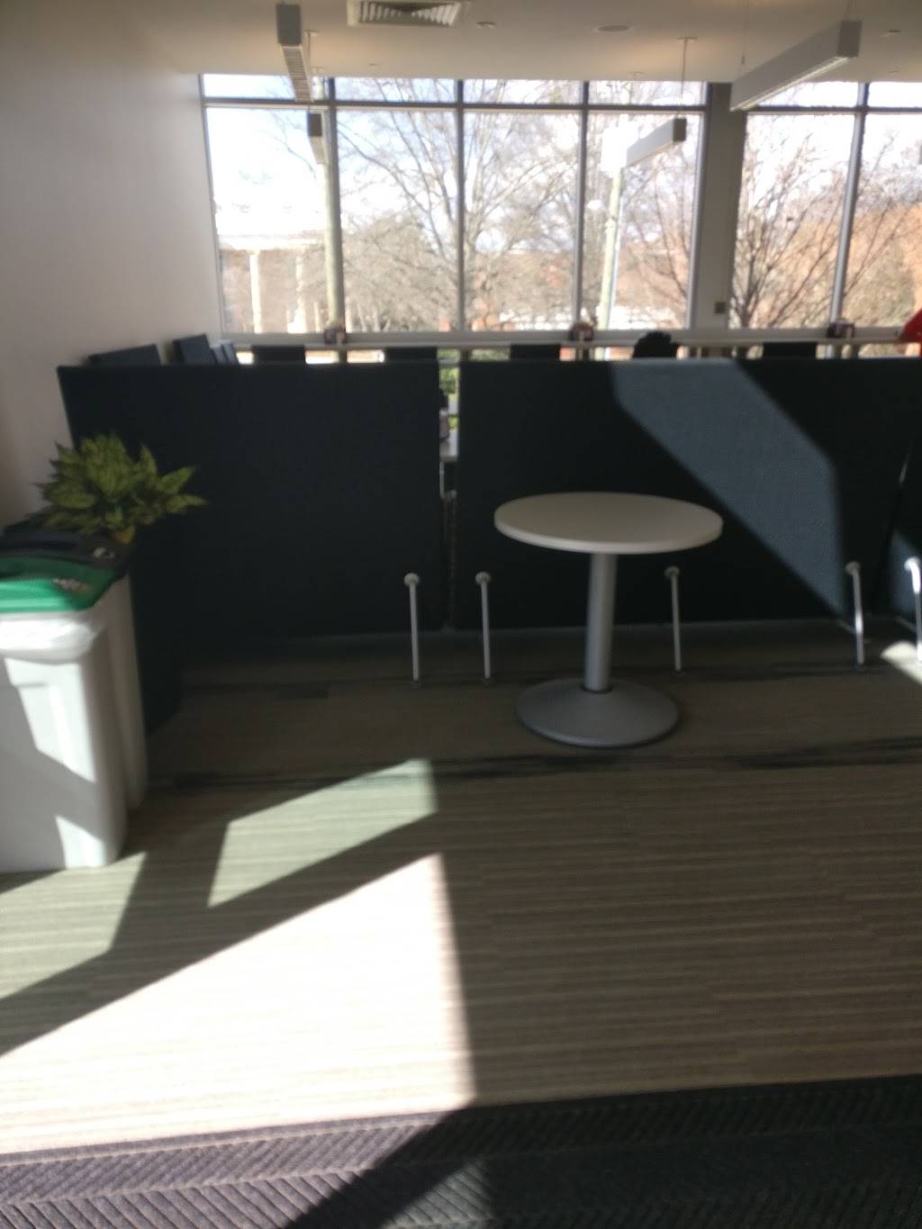 The Niche Dining Commons | restaurant | Scott Hall, University of Georgia Health Sciences Campus, Athens, GA 30606, USA | 7065421256 OR +1 706-542-1256