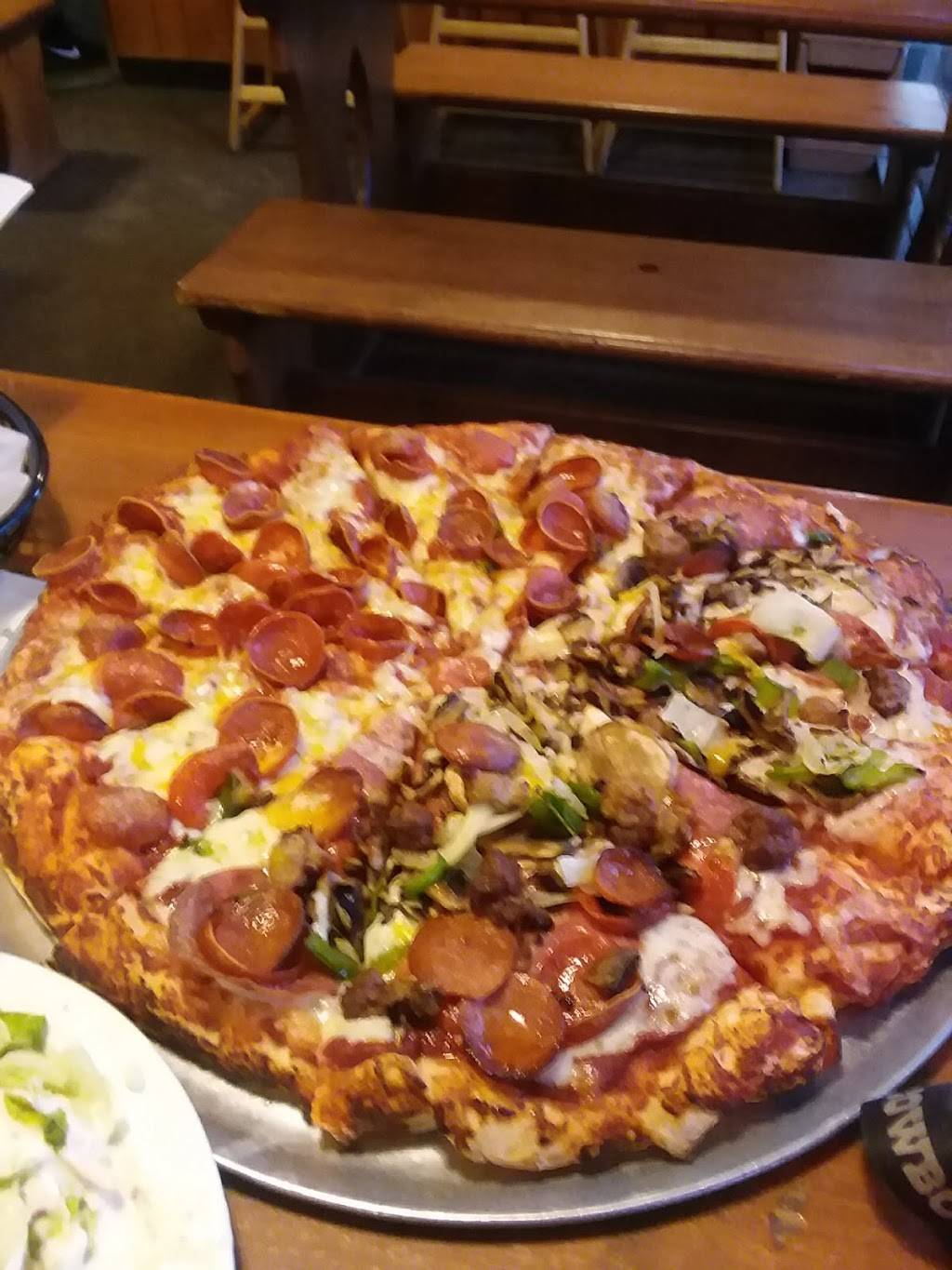 Mountain Mikes Pizza | meal delivery | 2410 Geer Rd, Turlock, CA 95382, USA | 2096326400 OR +1 209-632-6400
