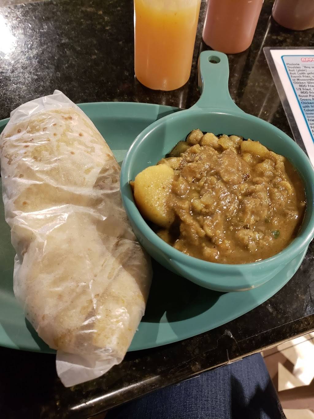 Island Mix Bar& Grill | restaurant | 3229 S John Young Pkwy, Kissimmee, FL 34746, USA | 4074837999 OR +1 407-483-7999