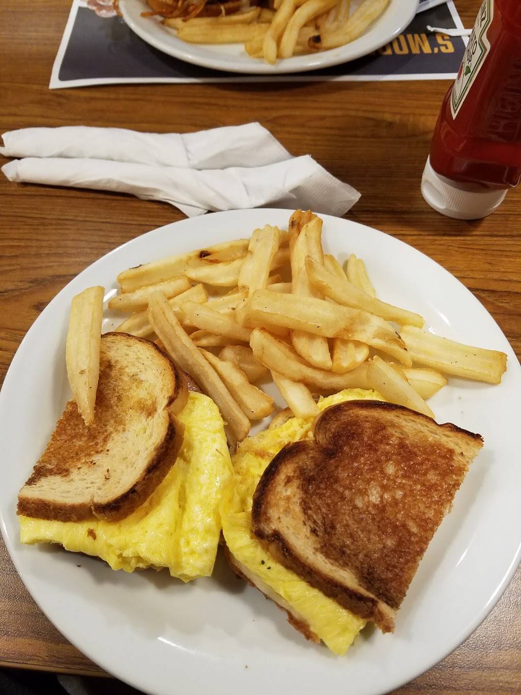 Dennys | restaurant | 6859 W US Hwy 90, San Antonio, TX 78227, USA | 2106733522 OR +1 210-673-3522