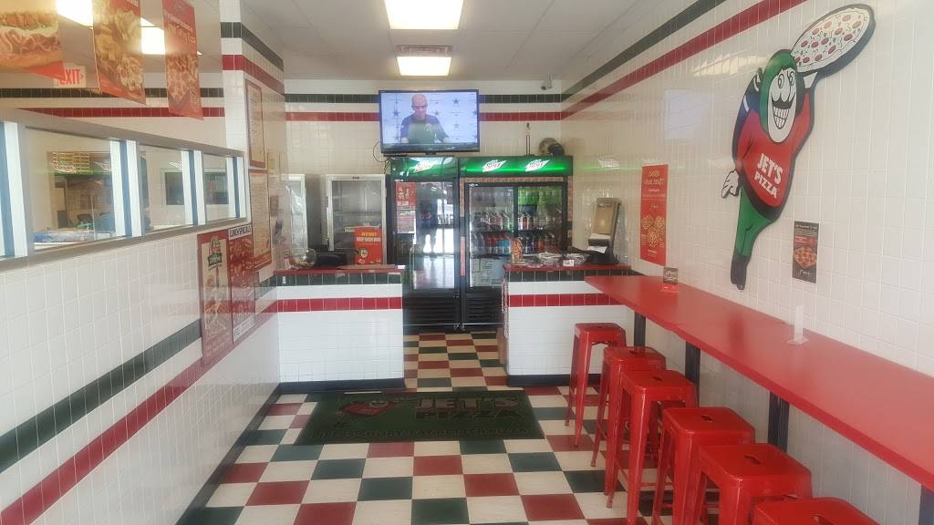 Jets Pizza | meal delivery | 2037 N Mt Juliet Rd Ste. 140, Mt. Juliet, TN 37122, USA | 6157544100 OR +1 615-754-4100