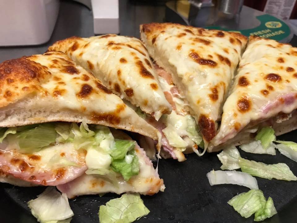 Giovanni’s Pizza of Phelps | restaurant | 38824 KY-194, Phelps, KY 41553, USA | 6069845197 OR +1 606-984-5197