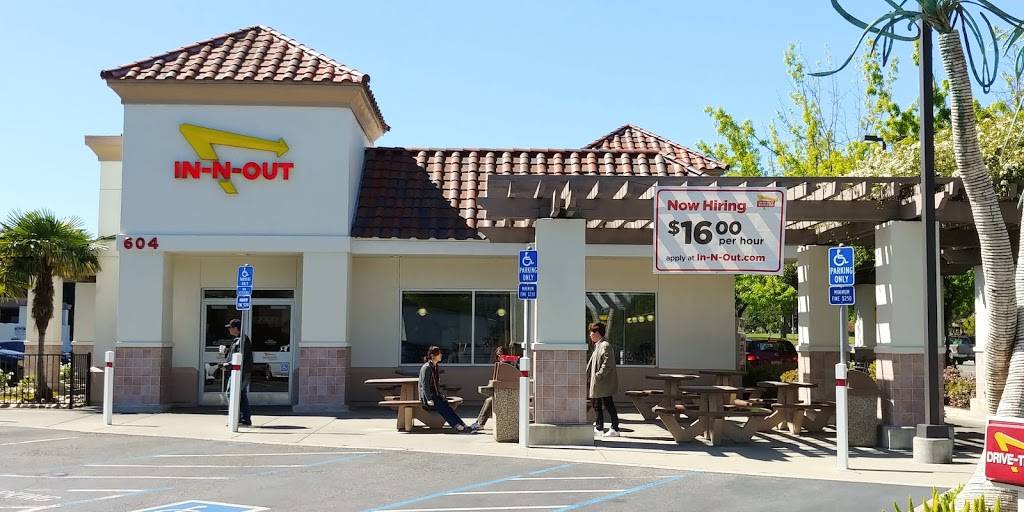 In-N-Out Burger | restaurant | 604 E El Camino Real, Sunnyvale, CA 94087, USA | 8007861000 OR +1 800-786-1000