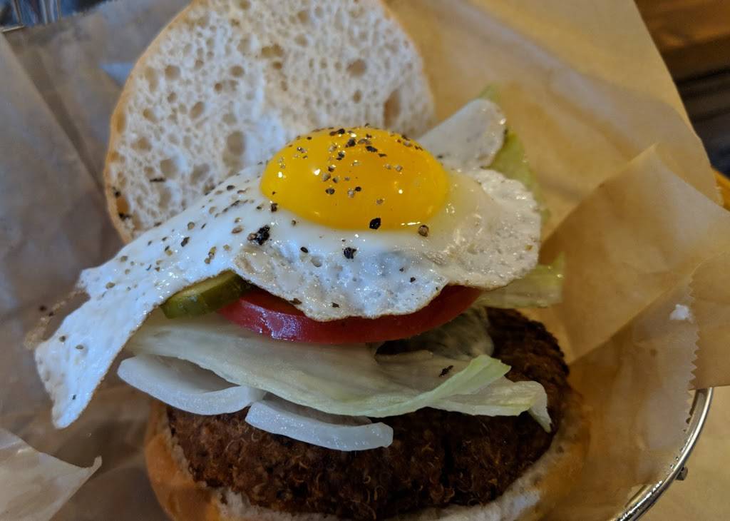 Farm Burger Marin | restaurant | 882 Sir Francis Drake Blvd, San Anselmo, CA 94960, USA | 4157854802 OR +1 415-785-4802