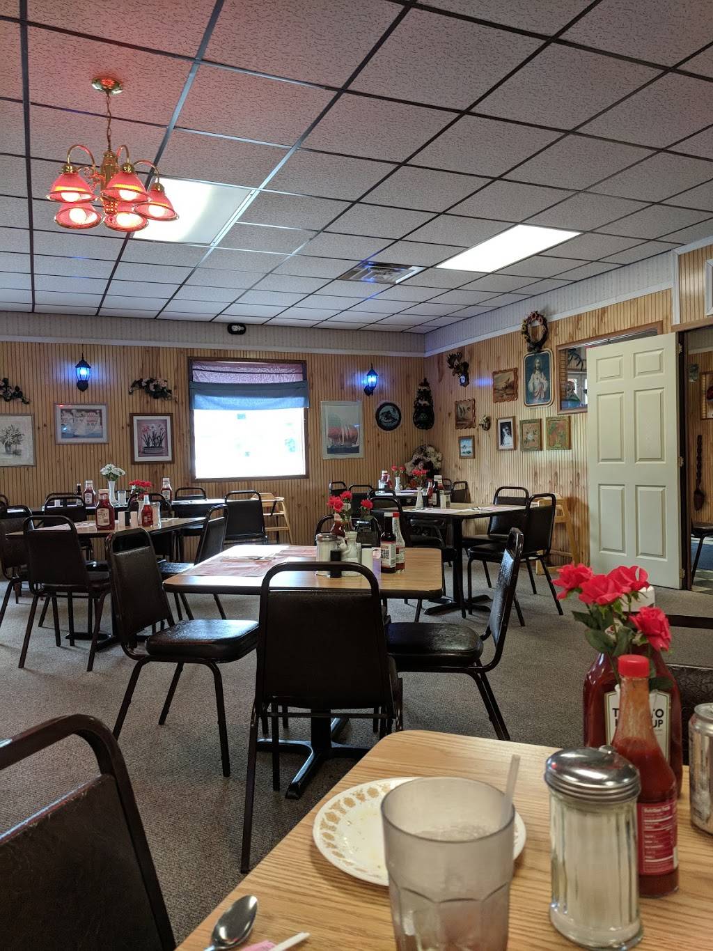 Roadside Restaurant | restaurant | 4995 PA-51, Belle Vernon, PA 15012, USA | 4125125835 OR +1 412-512-5835