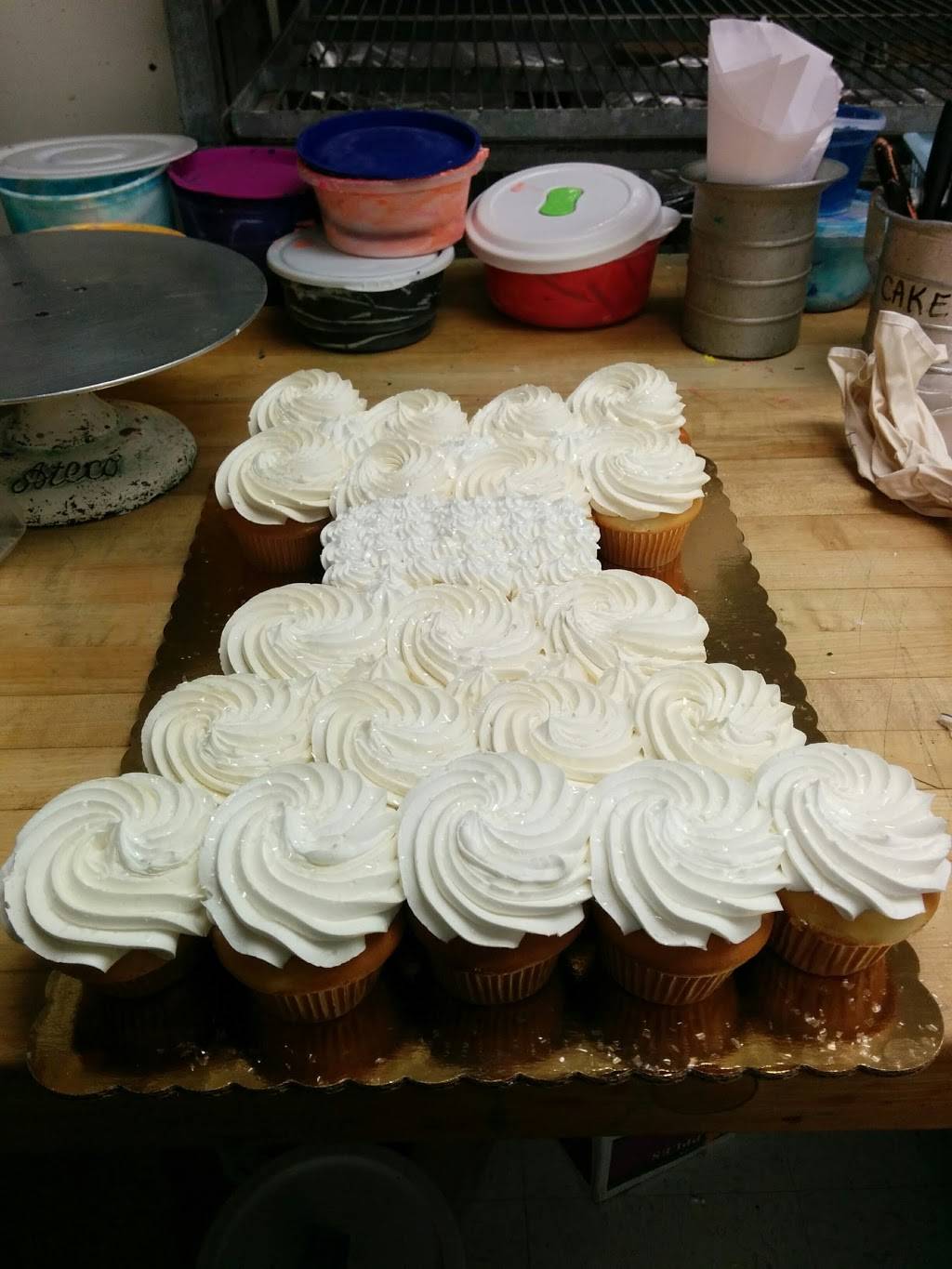 Hermans Bakery | bakery | 130 Main St S, Cambridge, MN 55008, USA | 7636891515 OR +1 763-689-1515