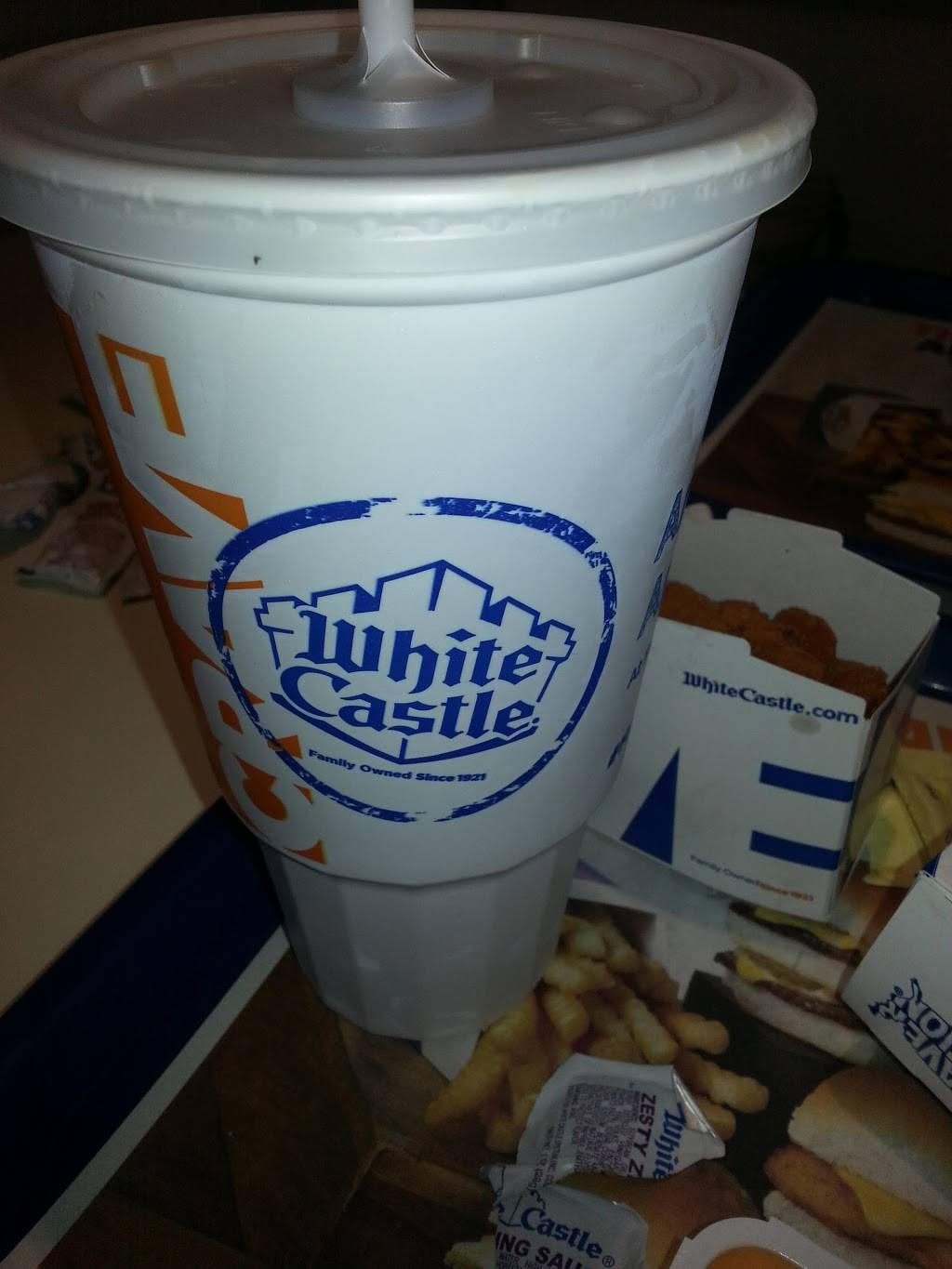White Castle | restaurant | 3980 Hauck Rd, Sharonville, OH 45241, USA | 5137690939 OR +1 513-769-0939