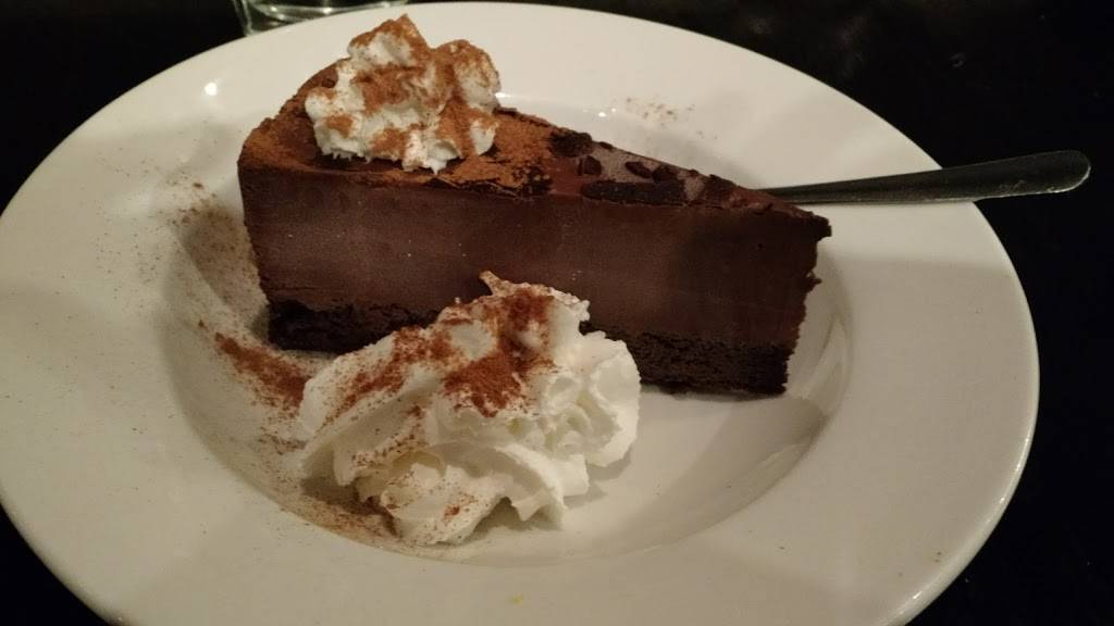 OCha Thai Cuisine | restaurant | 2062 N Damen Ave, Chicago, IL 60647, USA | 7732356242 OR +1 773-235-6242