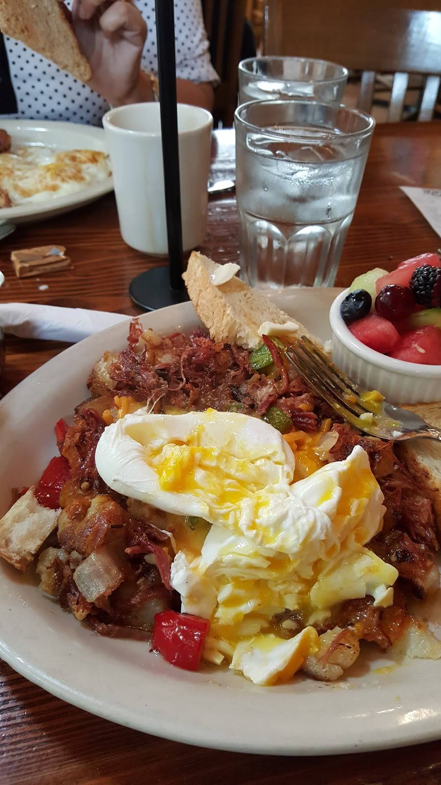 Savor open kitchen | restaurant | 3913 24th St, San Francisco, CA 94114, USA | 4152820344 OR +1 415-282-0344