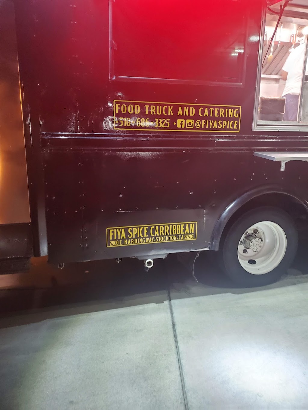 Fiya Spice Caribbean | restaurant | 76 Narcissus Ct, Oakley, CA 94561, USA | 5106863325 OR +1 510-686-3325