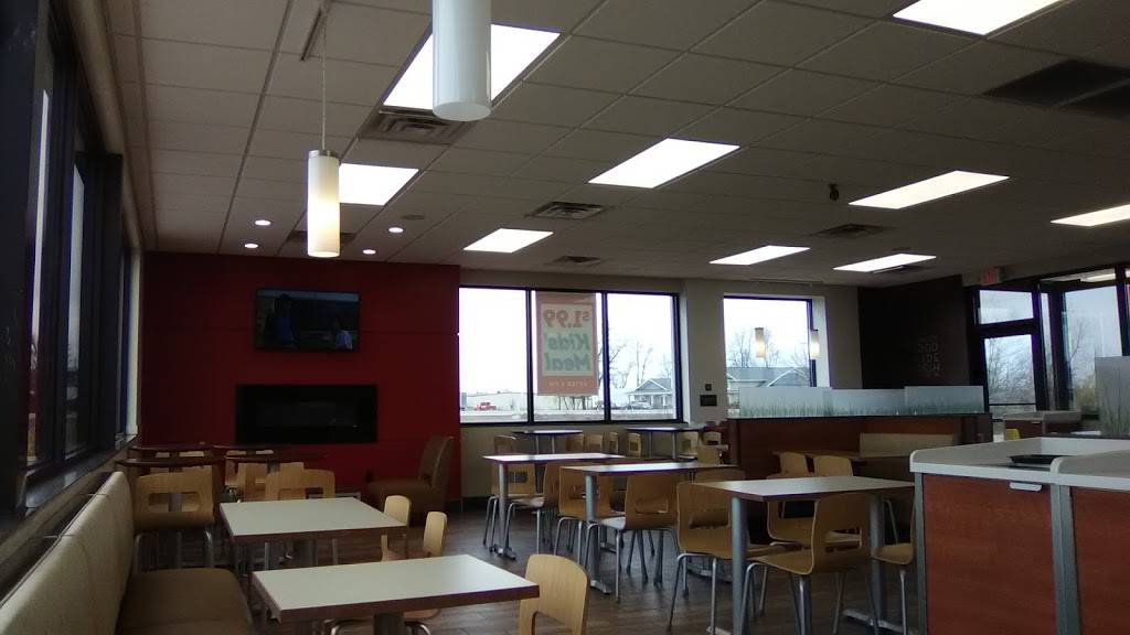 Wendys | restaurant | 2201 Oak Rd, Plymouth, IN 46563, USA | 5749359305 OR +1 574-935-9305