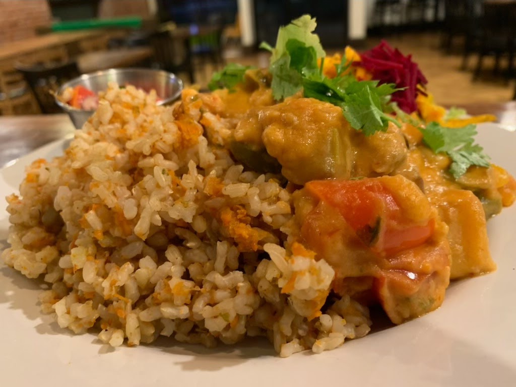 Lilis Brazilian Bistro | restaurant | 142 Broadway St, Chico, CA 95928, USA | 5303990675 OR +1 530-399-0675