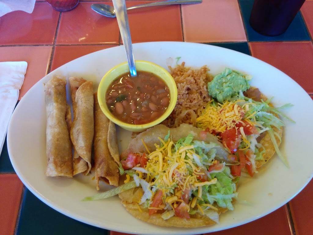 Apetitos Mexican Restaurant | restaurant | 1615 Meadow Way Dr, San Antonio, TX 78227, USA | 2106758020 OR +1 210-675-8020
