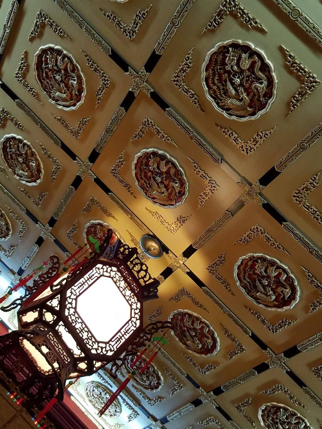 Lom-Ling Restaurant | restaurant | 2231, 108 W St Charles Rd, Lombard, IL 60148, USA | 6306272888 OR +1 630-627-2888