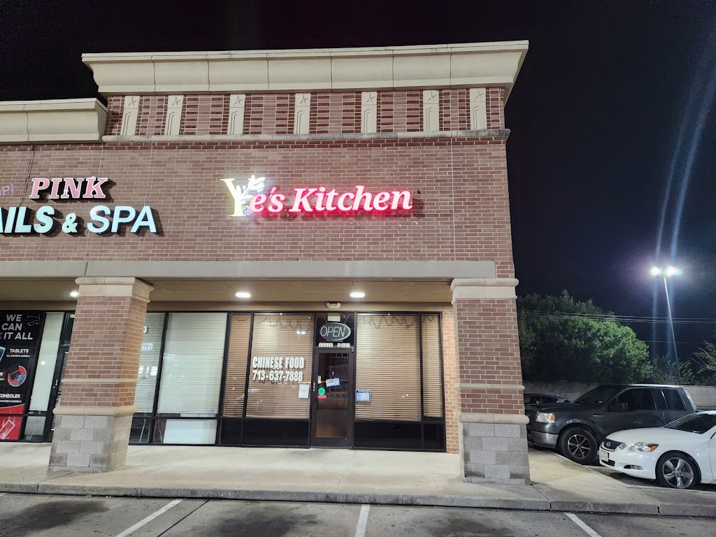Yes Kitchen Asian Fusion | restaurant | 12620 Woodforest Blvd #400, Houston, TX 77015, USA | 7136377888 OR +1 713-637-7888